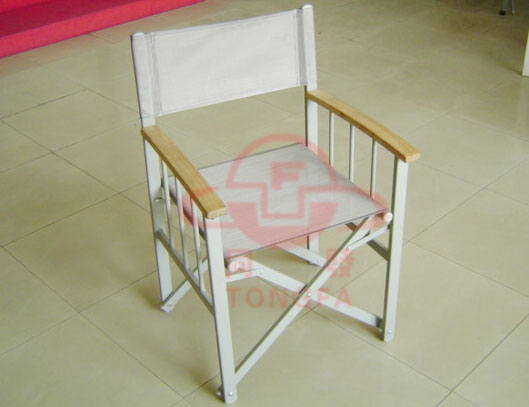 wood armrest director chair